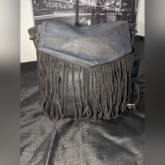 Black Fringe Backpack - Picture 4 of 11